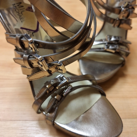 Michael Kors Ava platform buckle strap sandal heels in nickel 7 - Picture 3 of 9